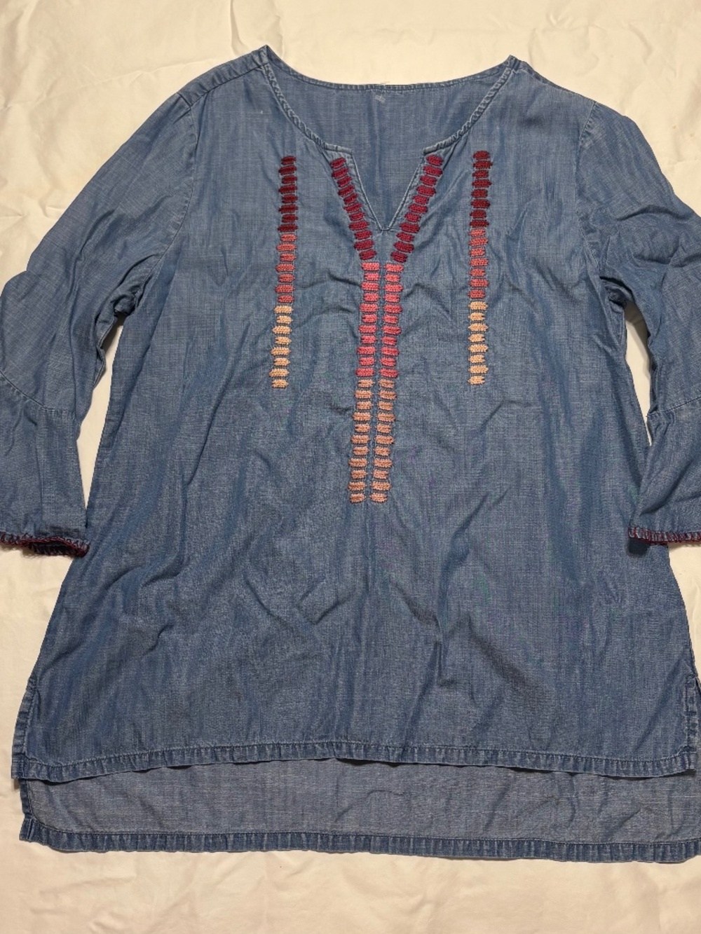 Wash Lab Boho Light Wash Denim Tunic Embroidered V-Neck Top Size L